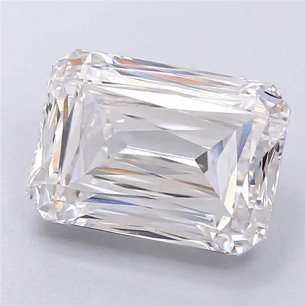 5.21ct Radiant Lab Grown Diamond (Colour G, Clarity VVS2, IGI Certified)