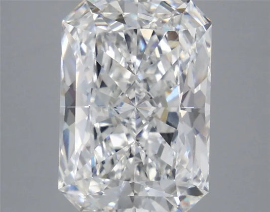 5.26ct Radiant Lab Grown Diamond (Colour E, Clarity VVS2, IGI Certified)