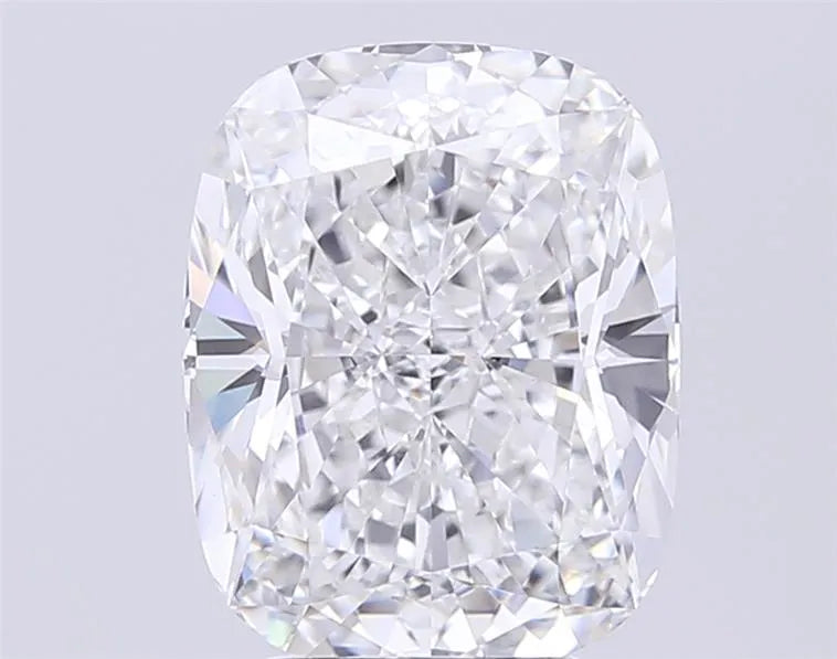 5.33ct Cushion modified Lab Grown Diamond (Colour E, Clarity VVS2, IGI Certified)