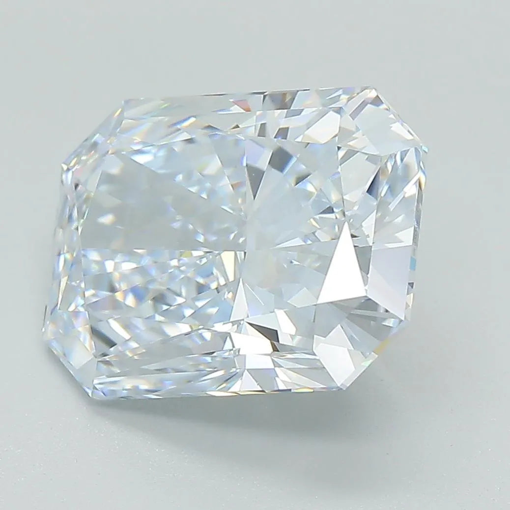 5.34ct Radiant Lab Grown Diamond (Colour F, Clarity VVS1, Cut VG, IGI Certified)