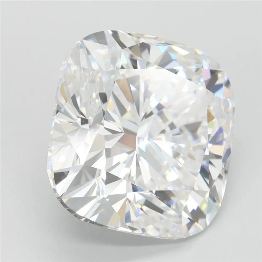 5.46ct Cushion modified Lab Grown Diamond (Colour D, Clarity VVS1, IGI Certified)