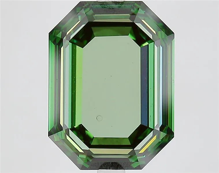 5.46ct Radiant Lab Grown Diamond (Colour Fancy Vivid Green, Clarity VS1, IGI Certified)