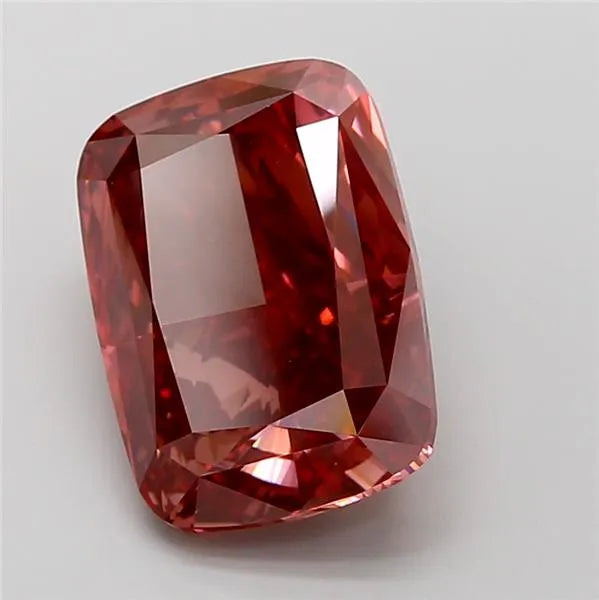 5.51ct Cushion modified Lab Grown Diamond (Colour Fancy Vivid Pink, Clarity VS1, IGI Certified)