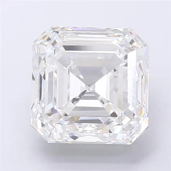 5.52ct Square emerald Lab Grown Diamond (Colour E, Clarity VVS2, IGI Certified)