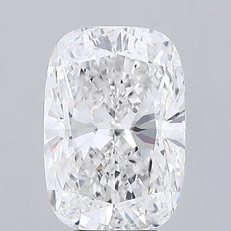 5.53ct Cushion modified Lab Grown Diamond (Colour E, Clarity VVS2, IGI Certified)