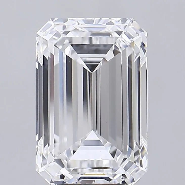 5.53ct Emerald Lab Grown Diamond (Colour E, Clarity VVS2, IGI Certified)