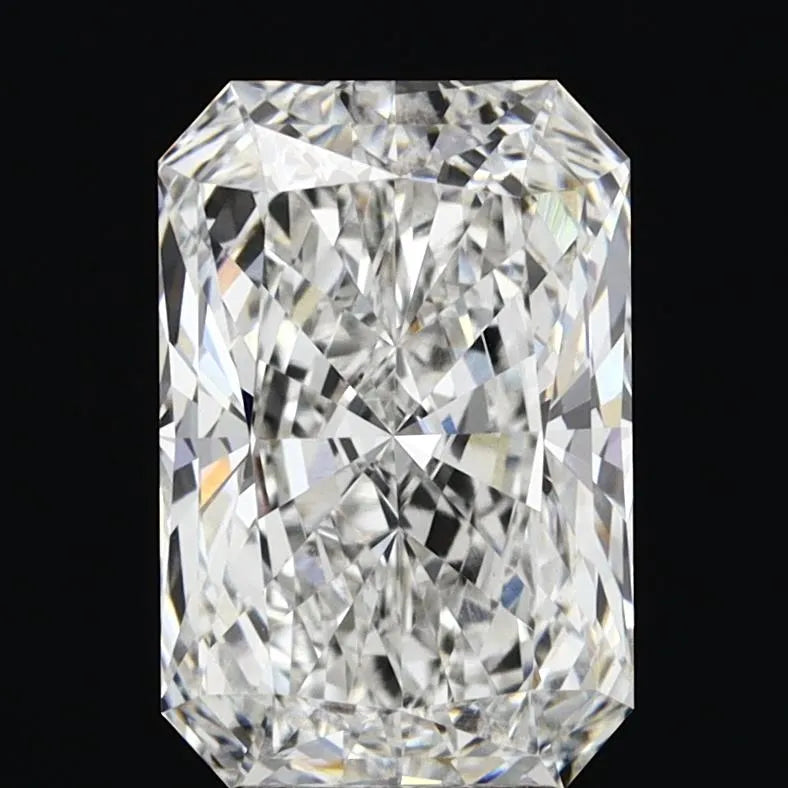 5.56ct Radiant Lab Grown Diamond (Colour E, Clarity VVS2, IGI Certified)
