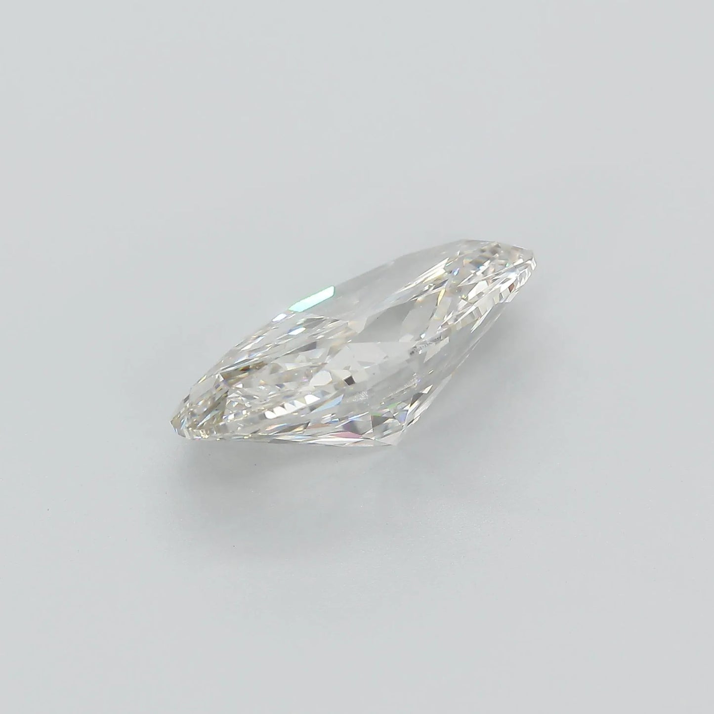5.62ct Oval Lab Grown Diamond (Colour J, Clarity VS1, IGI Certified)