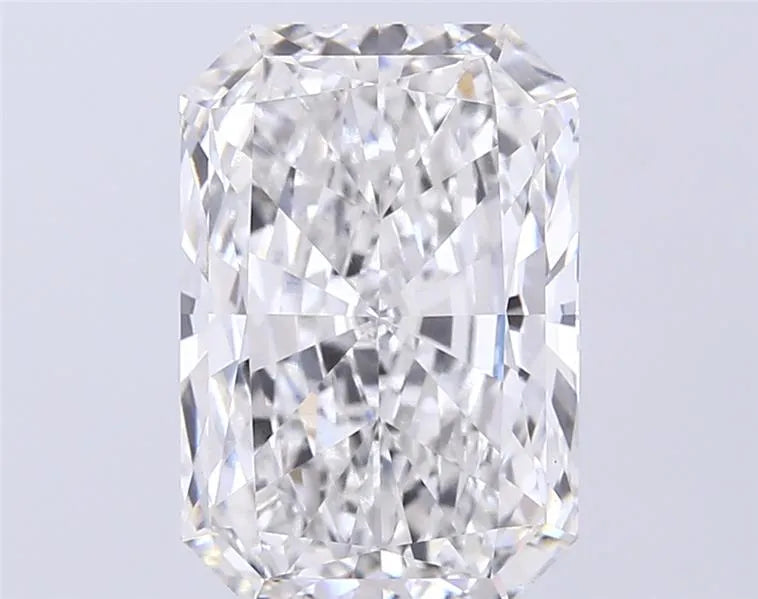 5.71ct Radiant Lab Grown Diamond (Colour E, Clarity IF, IGI Certified)