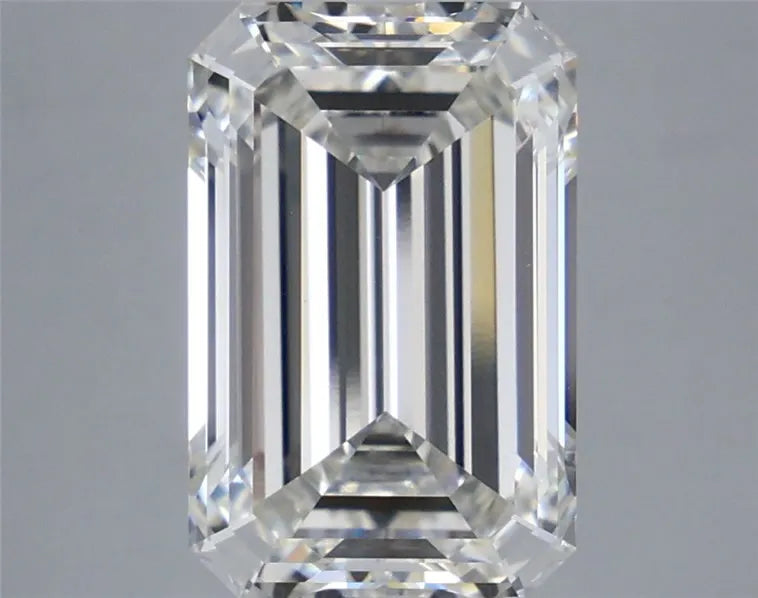 5.74ct Emerald Lab Grown Diamond (Colour G, Clarity VVS2, IGI Certified)