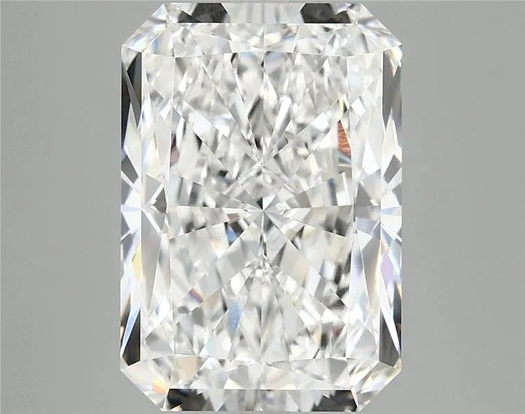 5.83ct Radiant Lab Grown Diamond (Colour F, Clarity VVS2, IGI Certified)