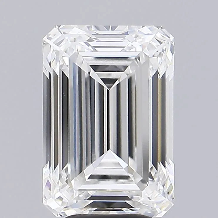6.01ct Emerald Lab Grown Diamond (Colour F, Clarity VVS2, IGI Certified)