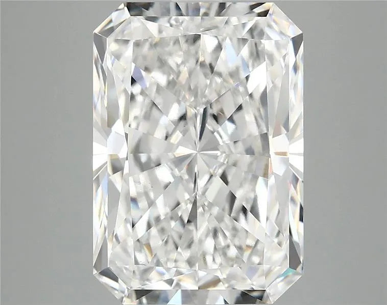 6.01ct Radiant Lab Grown Diamond (Colour E, Clarity VS1, IGI Certified)