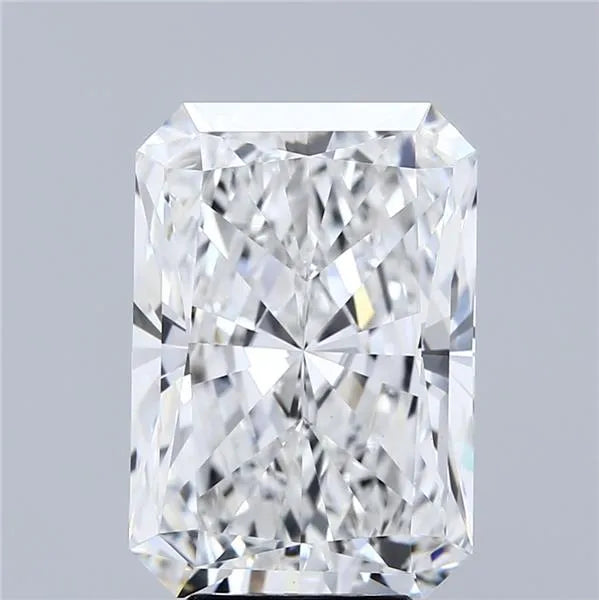 6.01ct Radiant Lab Grown Diamond (Colour E, Clarity VVS2, IGI Certified)
