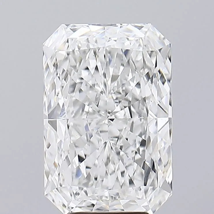 6.02ct Radiant Lab Grown Diamond (Colour E, Clarity VS2, IGI Certified)