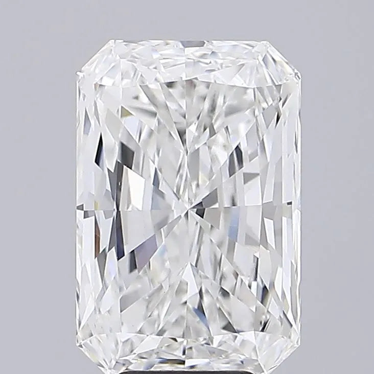 6.02ct Radiant Lab Grown Diamond (Colour F, Clarity VVS2, IGI Certified)