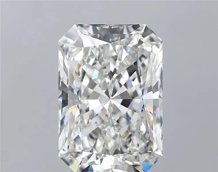 6.03ct Radiant Lab Grown Diamond (Colour F, Clarity VVS2, IGI Certified)