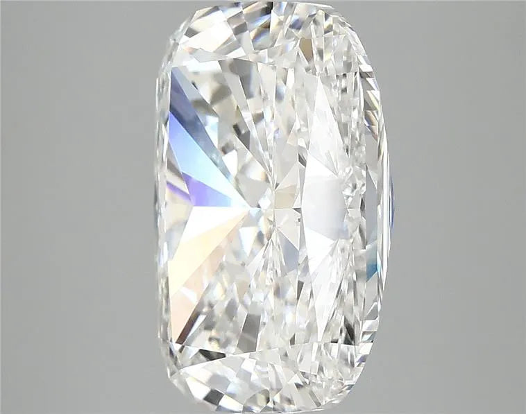 6.04ct Cushion modified Lab Grown Diamond (Colour F, Clarity VVS2, IGI Certified)