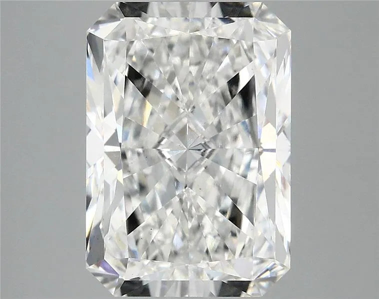 6.05ct Radiant Lab Grown Diamond (Colour E, Clarity VS1, IGI Certified)