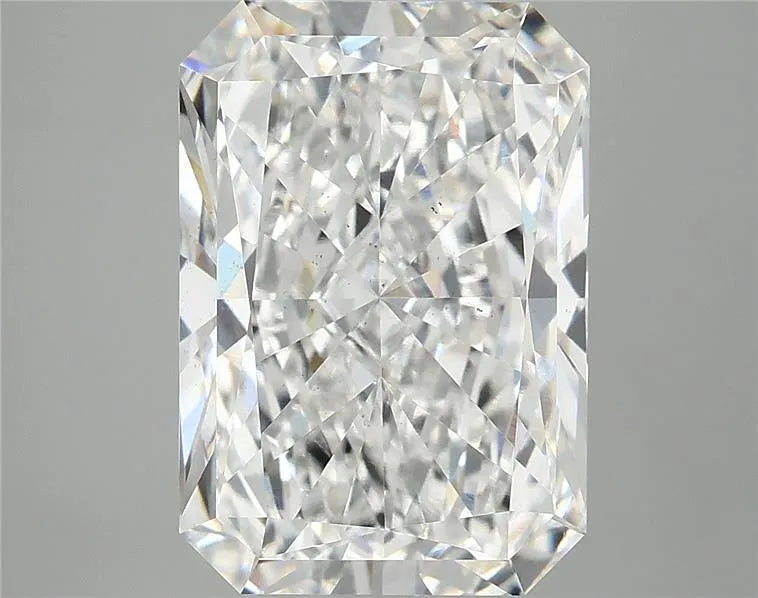 6.06ct Radiant Lab Grown Diamond (Colour E, Clarity VS2, IGI Certified)