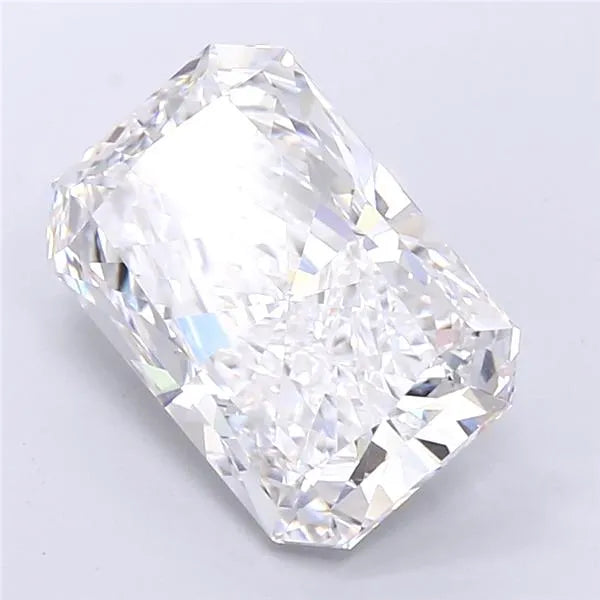 6.06ct Radiant Lab Grown Diamond (Colour F, Clarity VVS2, IGI Certified)