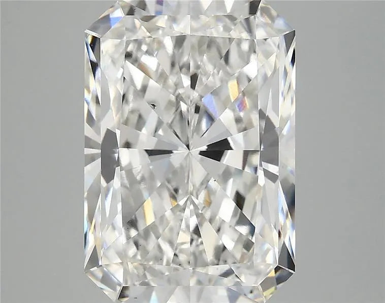 6.09ct Radiant Lab Grown Diamond (Colour G, Clarity VS2, IGI Certified)