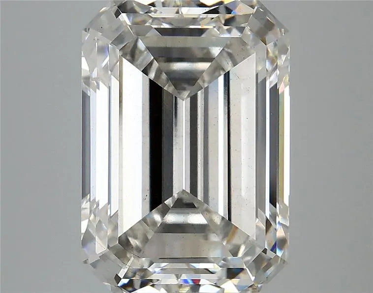 6.10ct Emerald Lab Grown Diamond (Colour G, Clarity VS2, IGI Certified)