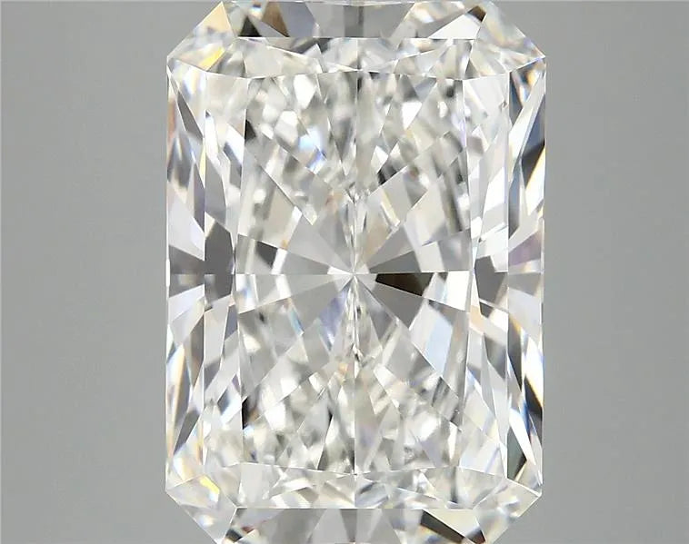 6.20ct Radiant Lab Grown Diamond (Colour E, Clarity VVS2, IGI Certified)