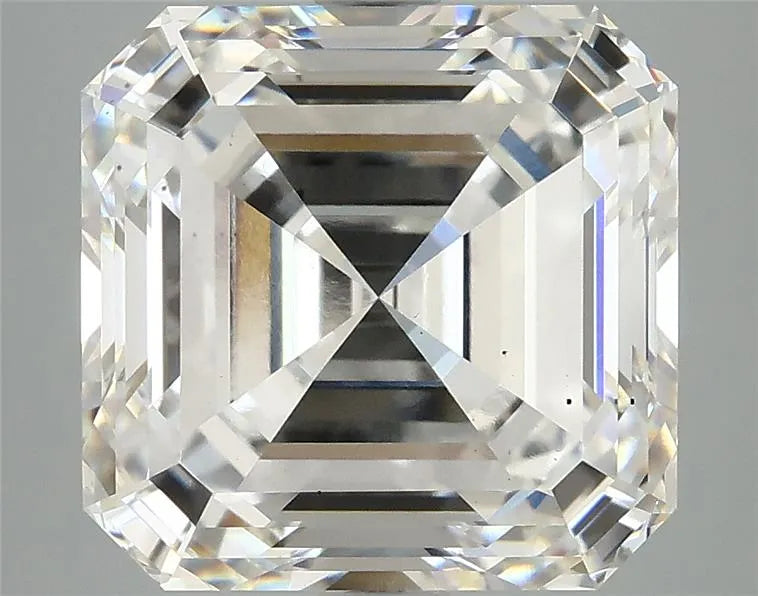 6.51ct Square emerald Lab Grown Diamond (Colour E, Clarity VS2, IGI Certified)