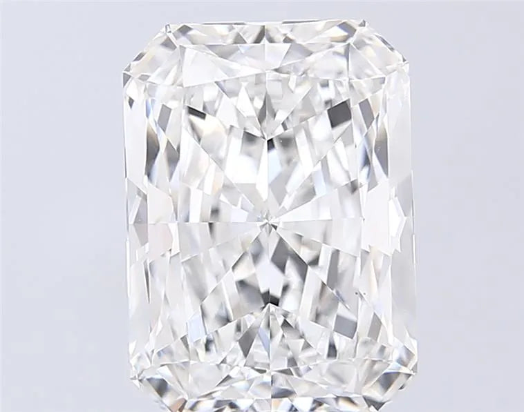 6.55ct Radiant Lab Grown Diamond (Colour E, Clarity VS1, IGI Certified)