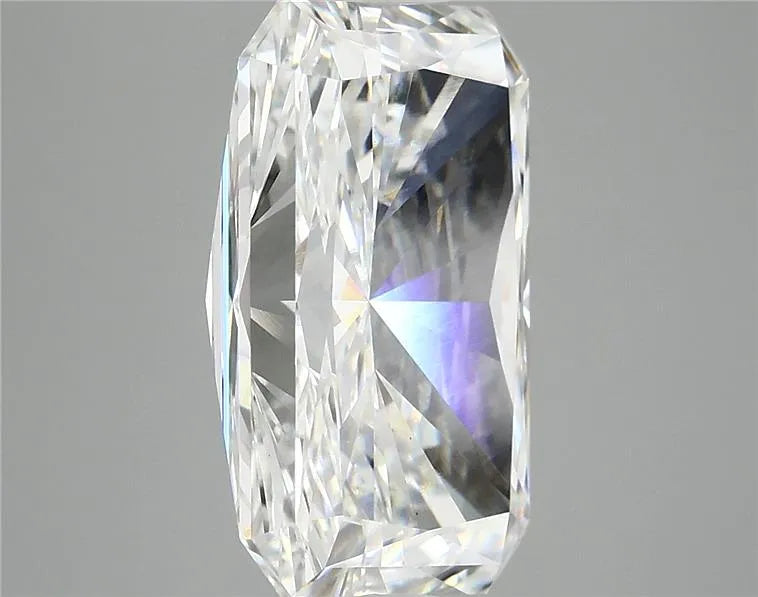 6.60ct Radiant Lab Grown Diamond (Colour F, Clarity VS2, IGI Certified)