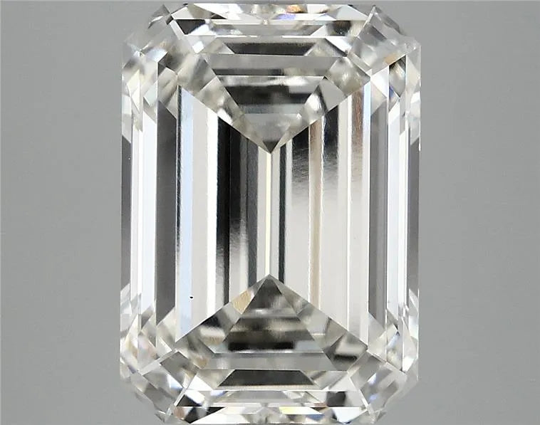 6.67ct Emerald Lab Grown Diamond (Colour H, Clarity VS1, IGI Certified)