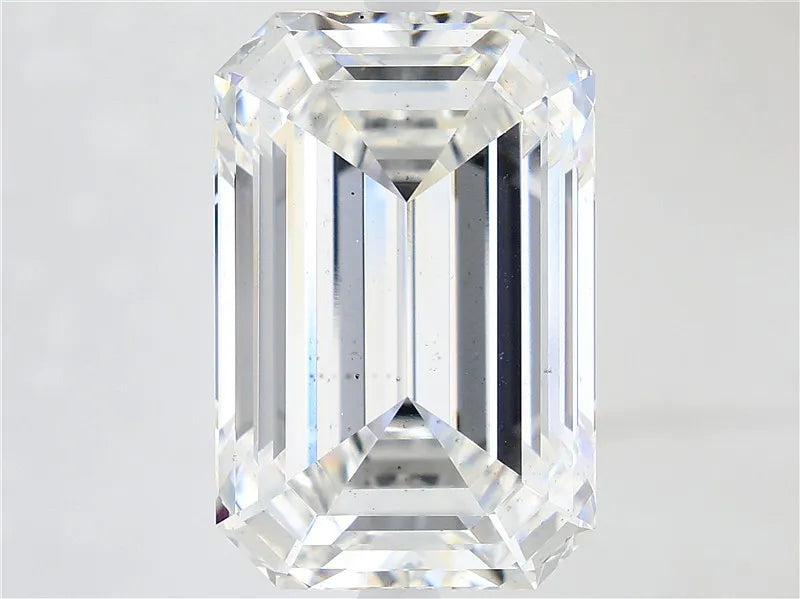 6.86ct Emerald Lab Grown Diamond (Colour E, Clarity SI1, IGI Certified)