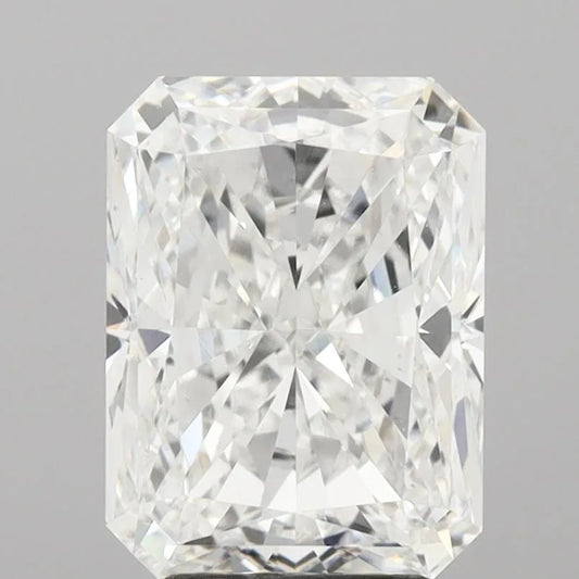 4.03ct Radiant Lab Grown Diamond (Colour E, Clarity VVS2, IGI Certified)