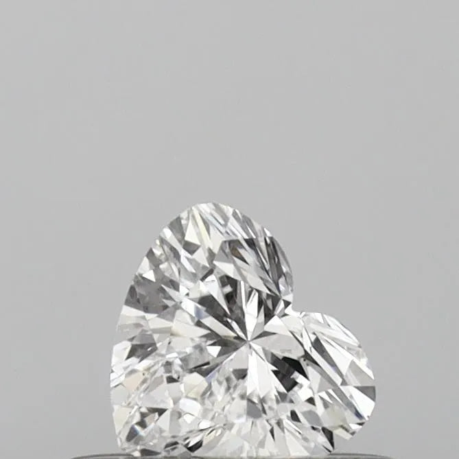 0.27ct Heart Lab Grown Diamond (Colour E, Clarity VS2, IGI Certified)