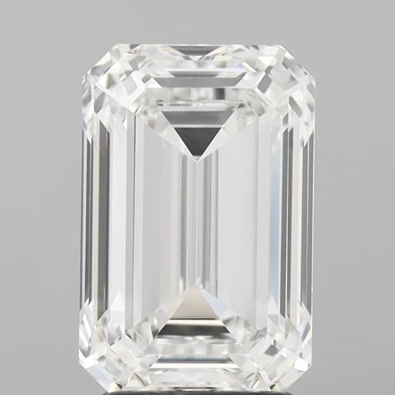3.05ct Emerald Lab Grown Diamond (Colour E, Clarity VVS2, IGI Certified)