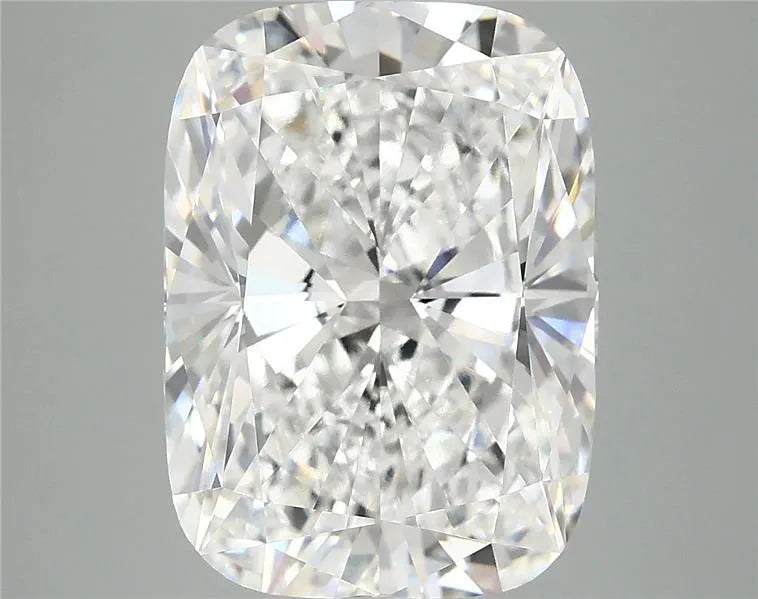 7.00ct Cushion modified Lab Grown Diamond (Colour E, Clarity VVS2, IGI Certified)