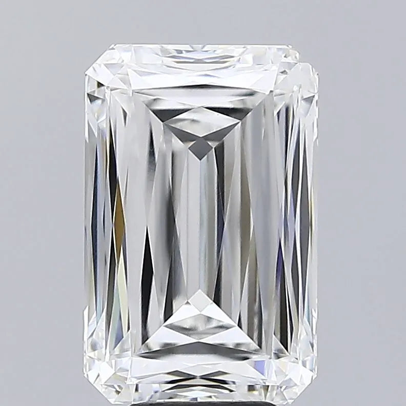 7.02ct Radiant Lab Grown Diamond (Colour F, Clarity VVS2, IGI Certified)