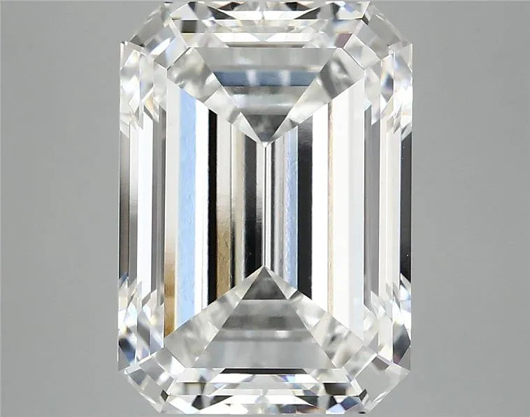 7.07ct Emerald Lab Grown Diamond (Colour F, Clarity VVS2, IGI Certified)