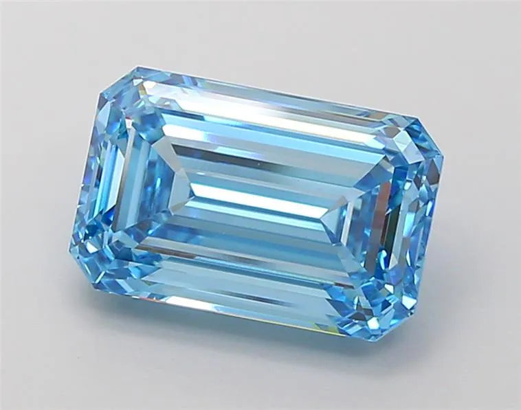 7.07ct Emerald Lab Grown Diamond (Colour Fancy Vivid Blue, Clarity VVS2, IGI Certified)