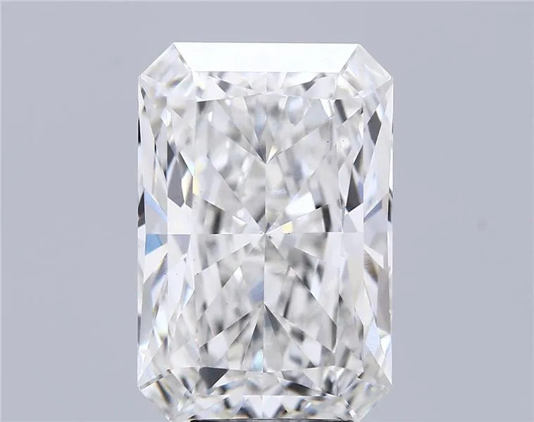 7.12ct Radiant Lab Grown Diamond (Colour F, Clarity VS1, IGI Certified)