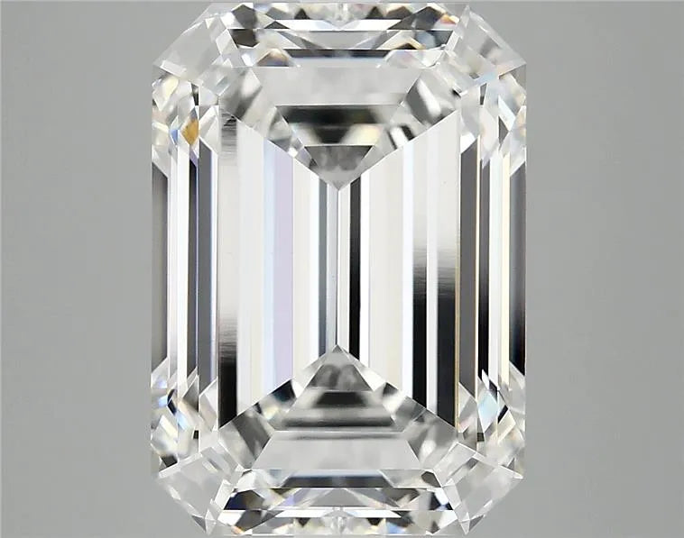 7.18ct Emerald Lab Grown Diamond (Colour E, Clarity VVS2, IGI Certified)