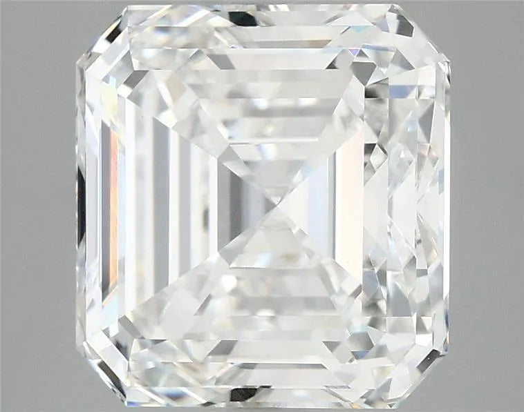 7.19ct Asscher Lab Grown Diamond (Colour E, Clarity VVS2, IGI Certified)