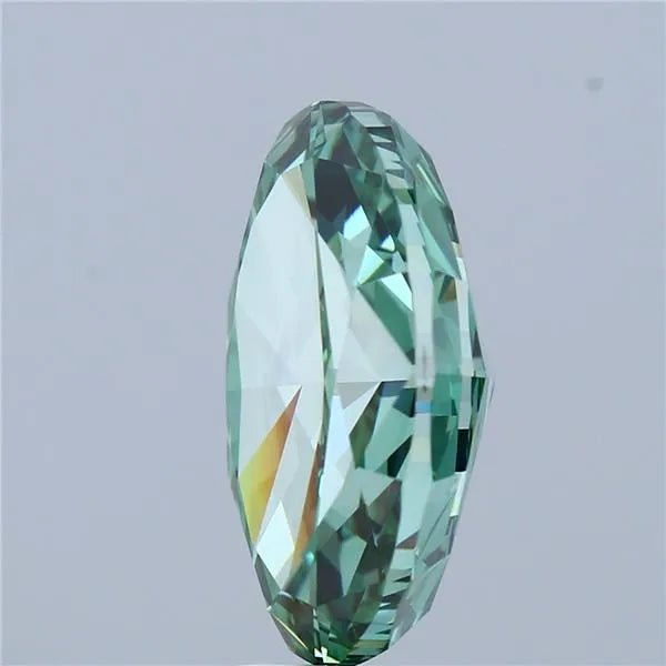 7.21ct Oval Lab Grown Diamond (Colour Fancy Vivid Green, Clarity VVS2, IGI Certified)