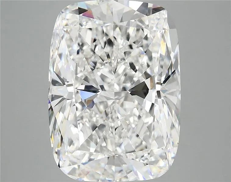 7.30ct Cushion modified Lab Grown Diamond (Colour E, Clarity VS1, IGI Certified)