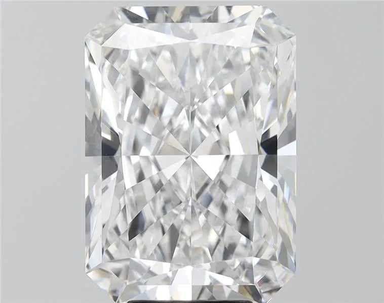 7.76ct Radiant Lab Grown Diamond (Colour E, Clarity VVS2, IGI Certified)