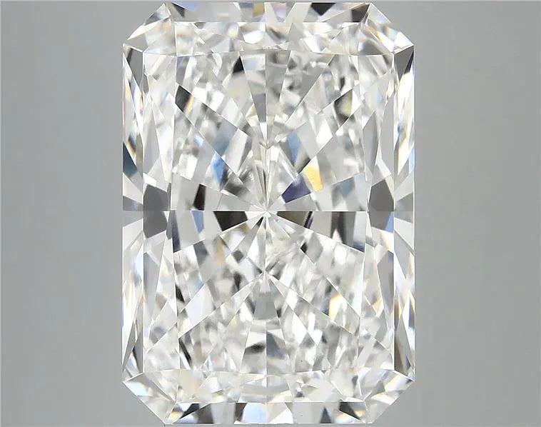 10.54ct Radiant Lab Grown Diamond (Colour F, Clarity VVS2, IGI Certified)