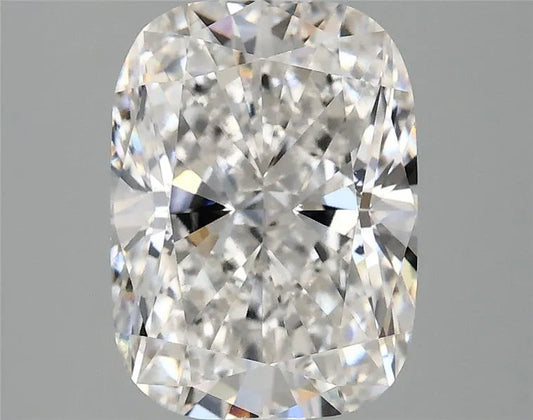 2.97ct Cushion modified Lab Grown Diamond (Colour E, Clarity VVS2, IGI Certified)