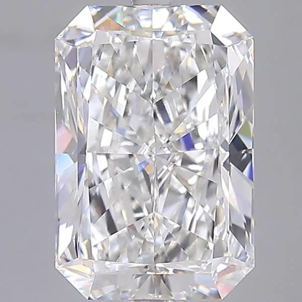 8.00ct Radiant Lab Grown Diamond (Colour E, Clarity VVS2, IGI Certified)