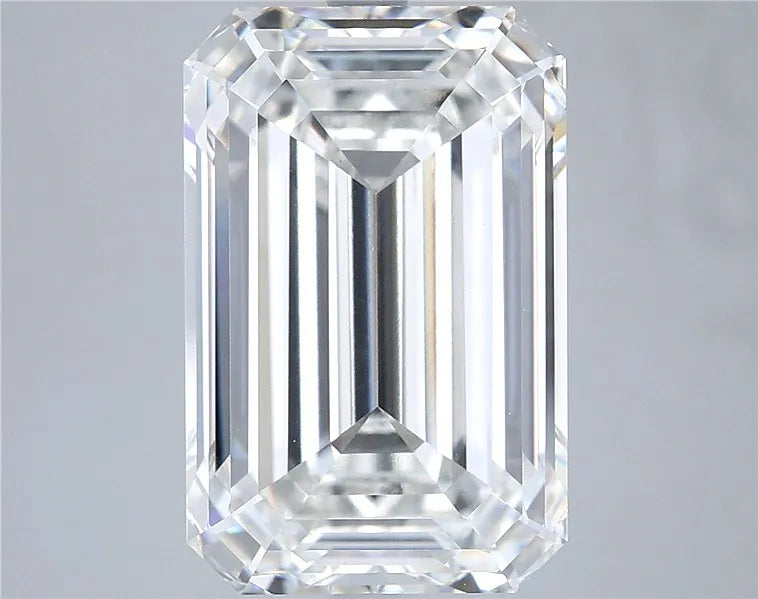 8.13ct Emerald Lab Grown Diamond (Colour F, Clarity VVS2, IGI Certified)